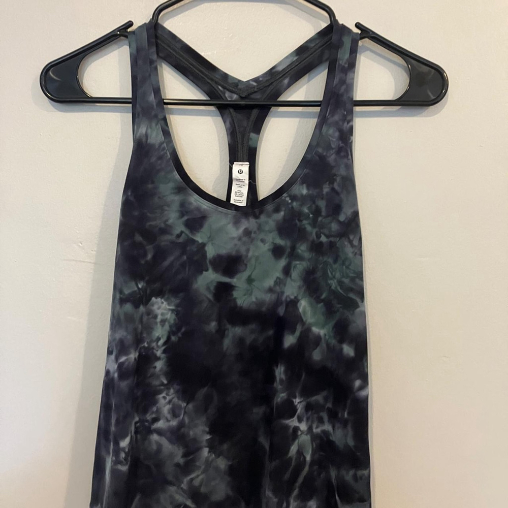✨ Lululemon "Diamond Dye" Racerback Nulu Short Tank ✨